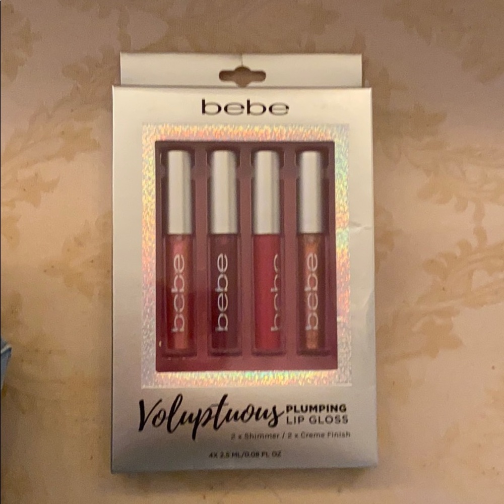 Bebe lip gloss